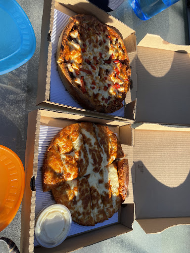 Photo of Willows Pizza - 2571 Cadboro Bay Rd, Victoria, BC V8R 5J1